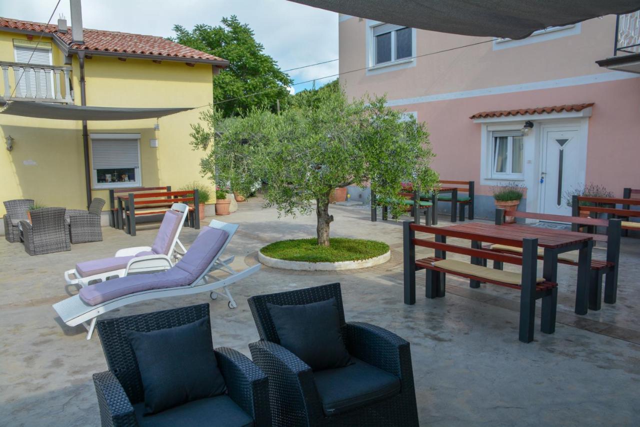 Viler Apartments Izola Extérieur photo