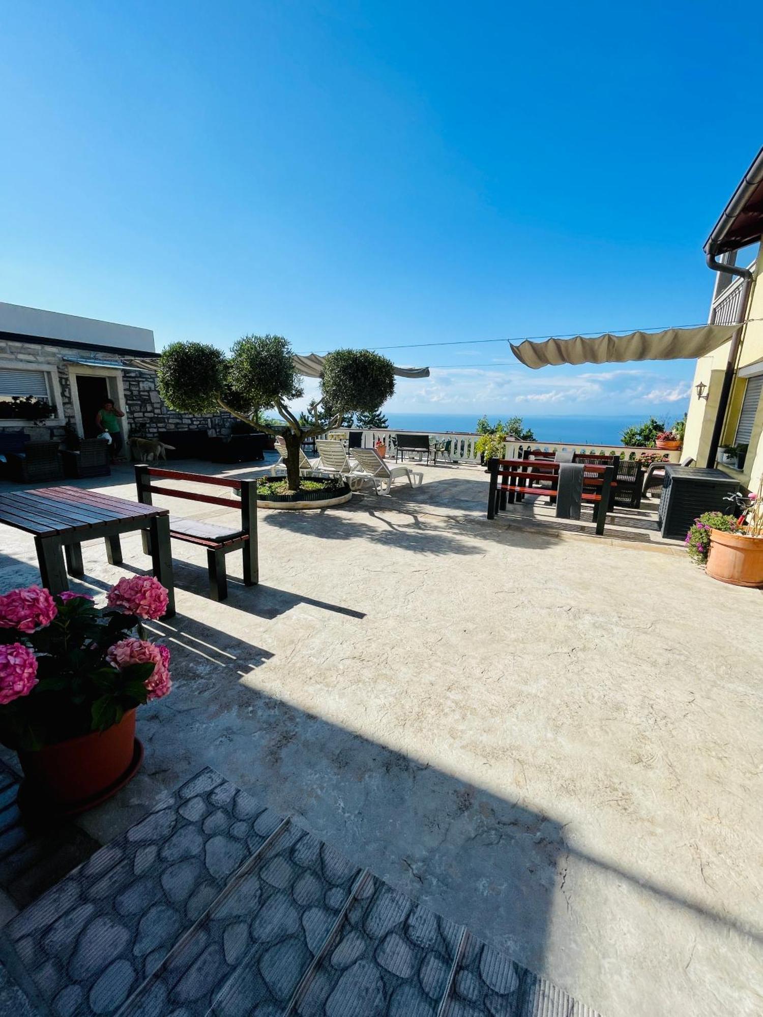 Viler Apartments Izola Extérieur photo