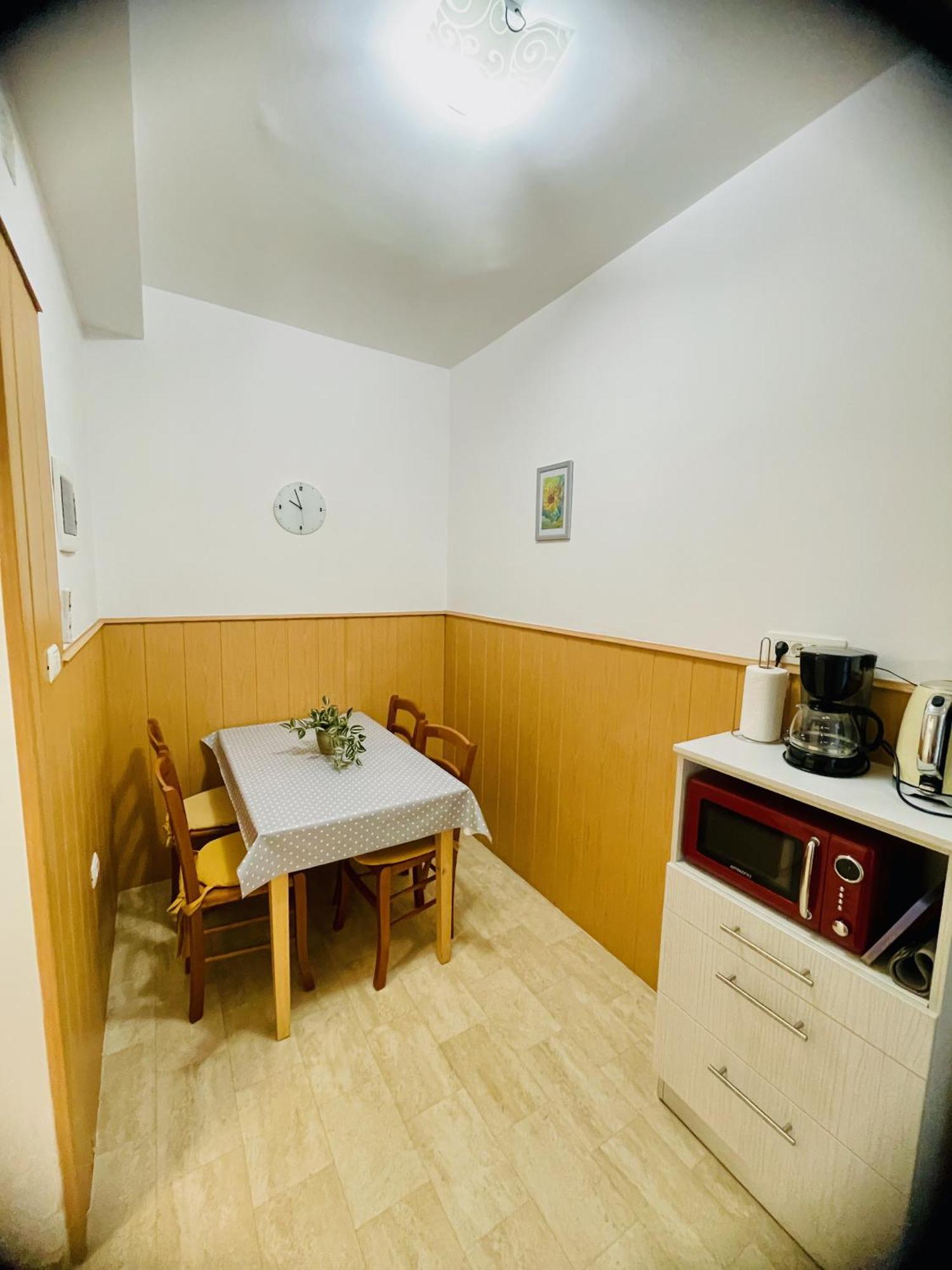 Viler Apartments Izola Extérieur photo