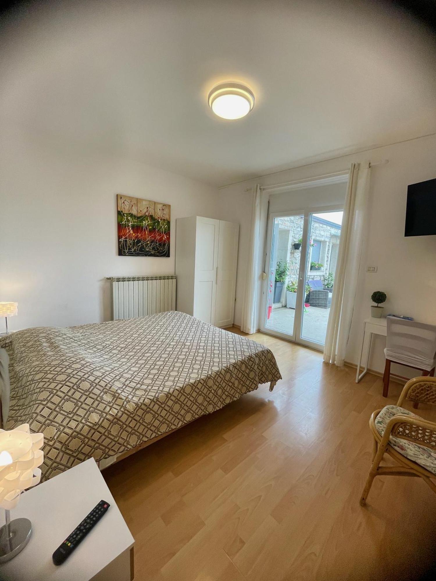 Viler Apartments Izola Extérieur photo